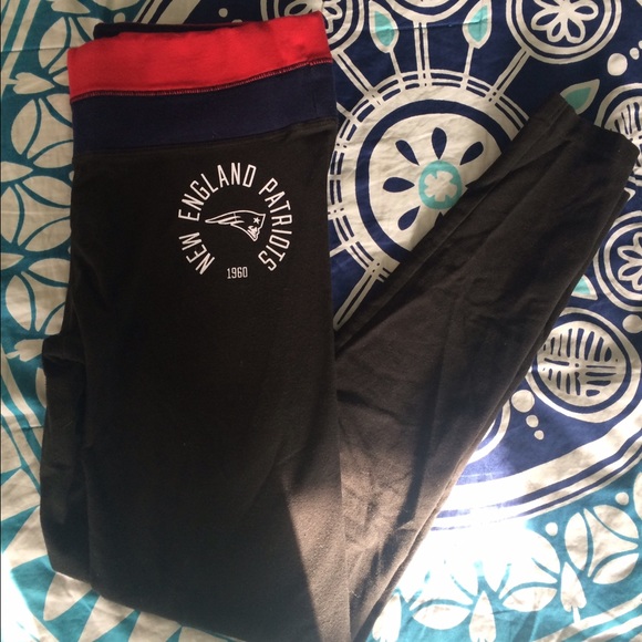 VS PINK Patriot Leggings
