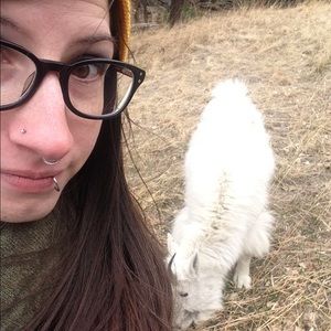 Meet your Posher, Mandi