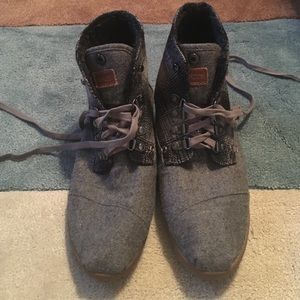 *****SOLD****** Toms Tie Ups