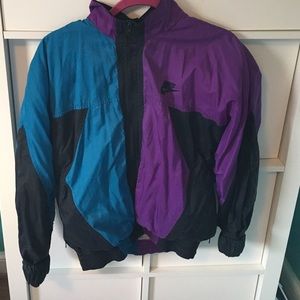 NIKE TRACK JACKET