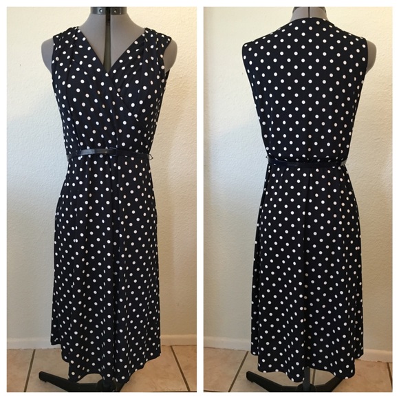 Jones New York Dresses & Skirts - Jones New York Blue Dress White Polka Dots & Belt