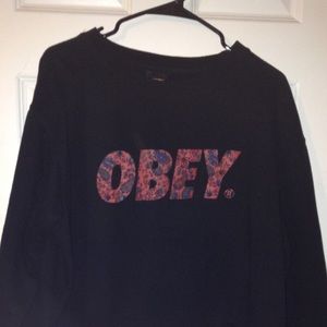 Obey sweatshirt
