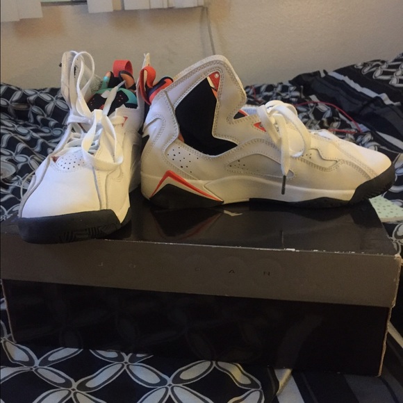 Air Jordan true flight