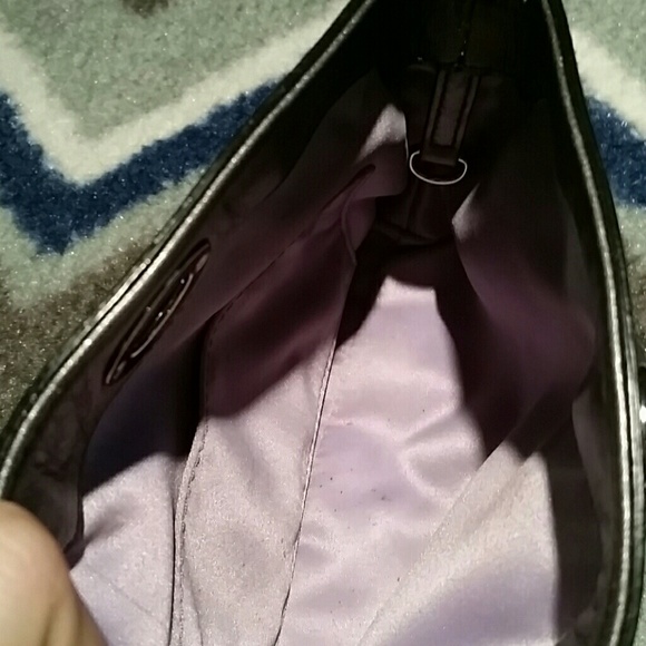 Authentic Coach Logo Large Wristlet - Picture 3 of 4