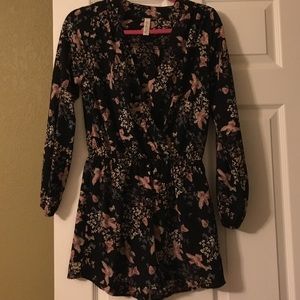 Romper shorts long sleeve never used