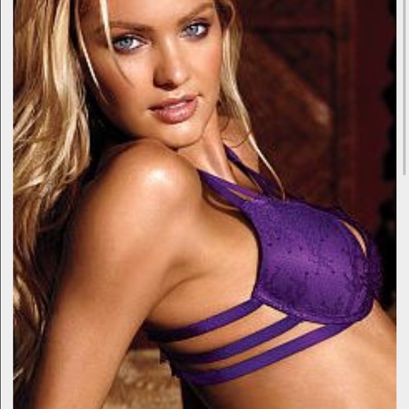 Victoria's Secret bra - Picture 2 of 4