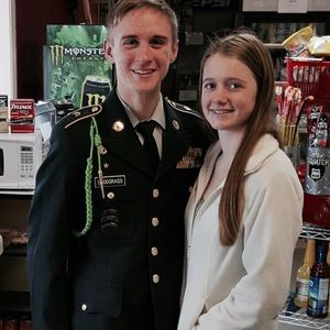 Meet your Posher, Destiny