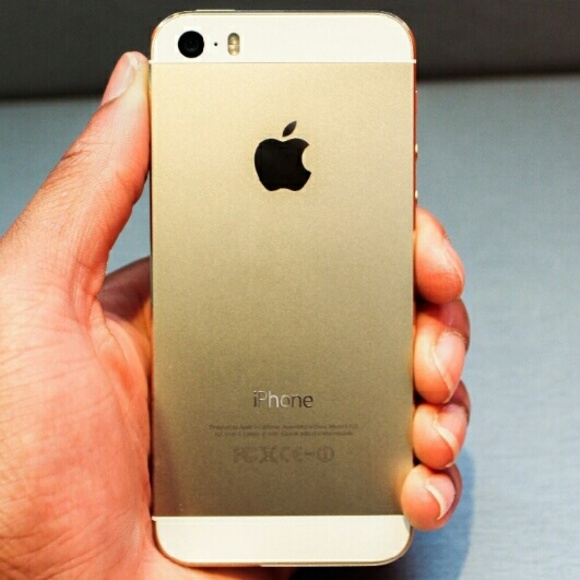 IPHONE 5c with lifeproof kit