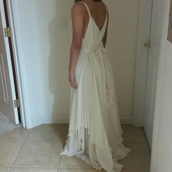 AMAZING DRESS (WEDDING OR SPECIAL OCCASION) - Picture 3 of 4