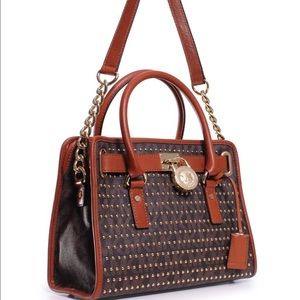 Michael kors❌pending trade with vernice❌