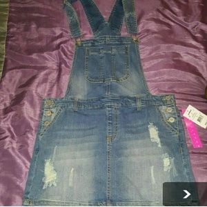 NWT mini skirt jumper