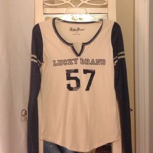 Cute Lucky Brand tee!
