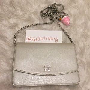 SOLD Chanel wallet on chain caviar pearl grey