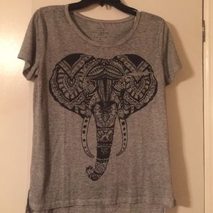 Gray elephant top nwt