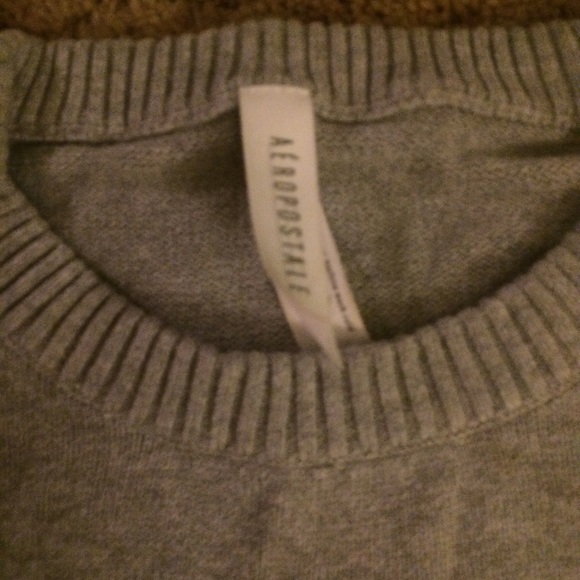 Skull Sweater - Picture 3 of 3