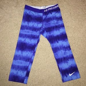 Nike Pro workout leggings/capris