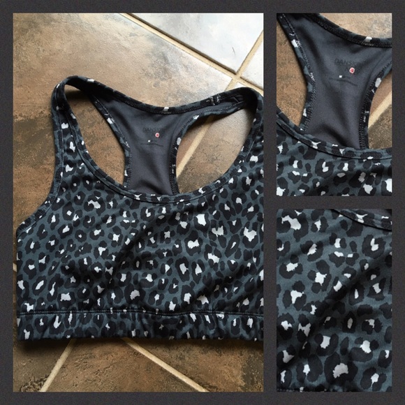 Danskin Other - LEOPARD PRINT SPORTS BRA