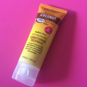 Marc Anthony blow dry conditioner