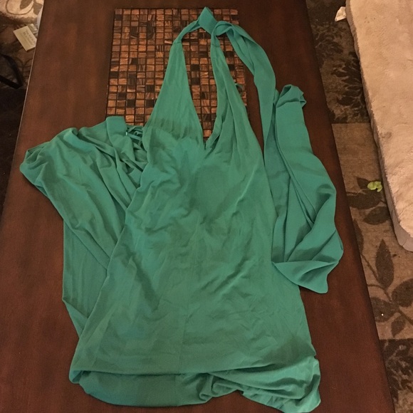 V-neck maxi