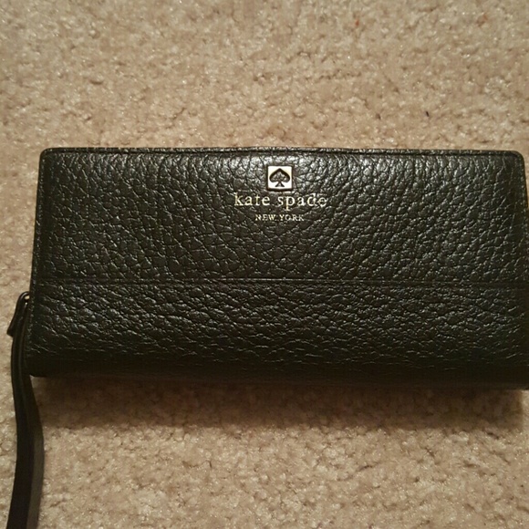 Kate spade wallet