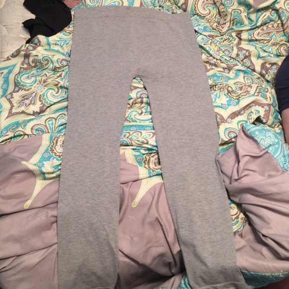 4 pairs of tights.