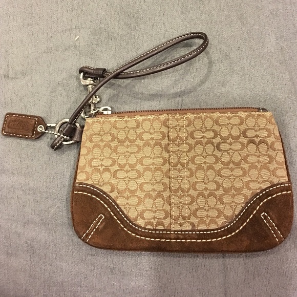 Signature Coach Wristlet