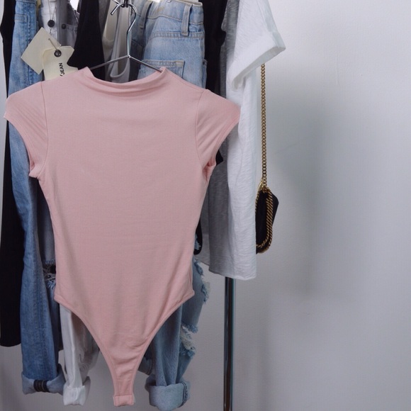 ️SOLD OUT Blush Bodysuit - Picture 4 of 4