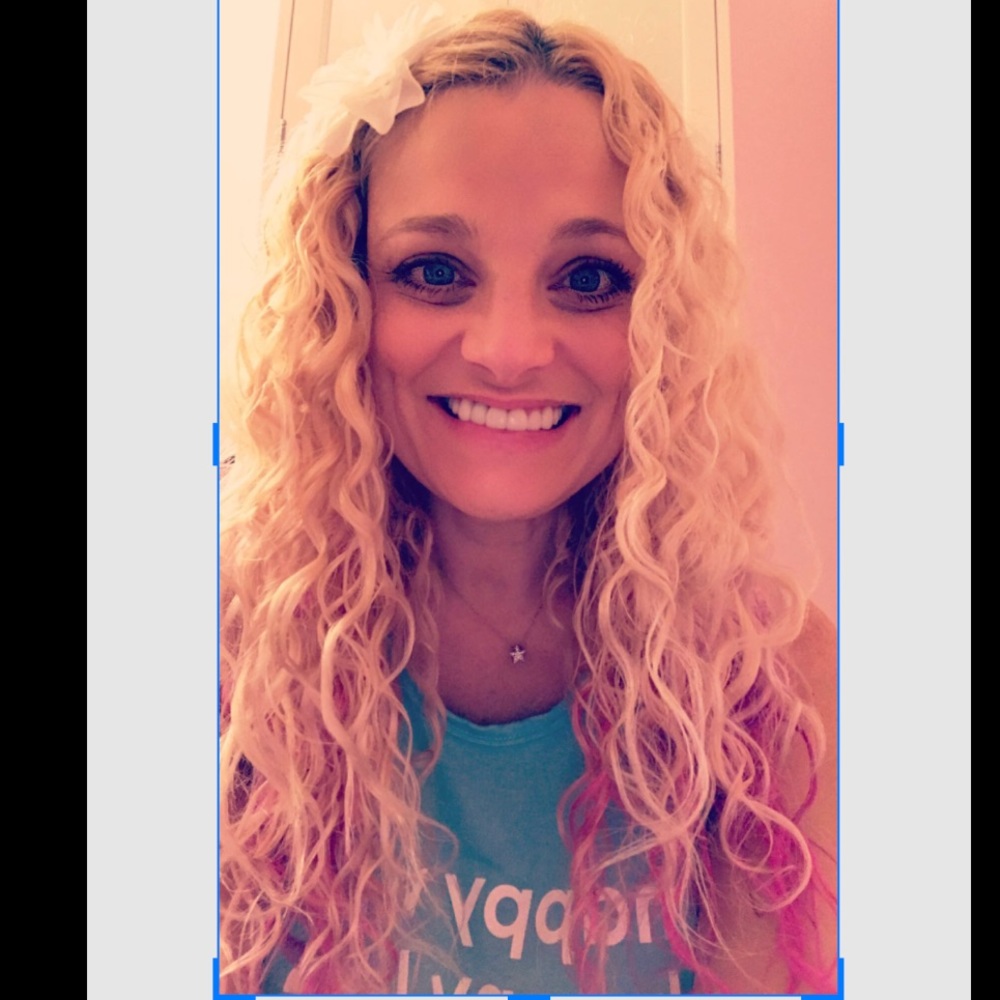 Meet your Posher, Christina