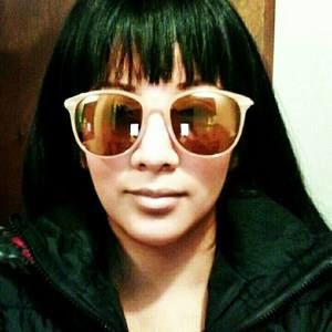 Meet your Posher, Melina