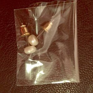 Pearl earrings