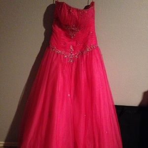 Pink Quinceñera dress (can be used for anything)