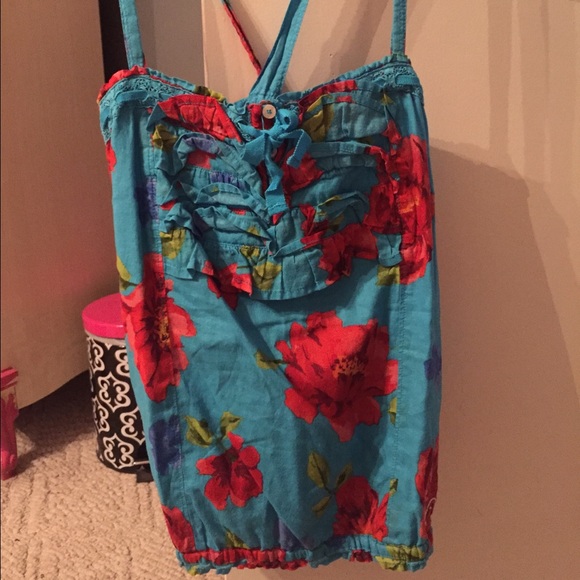 Hollister criss-cross tank top