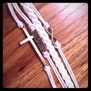 Super cute White bracelet