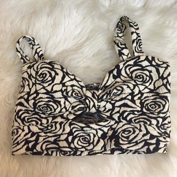 Floral print crop top