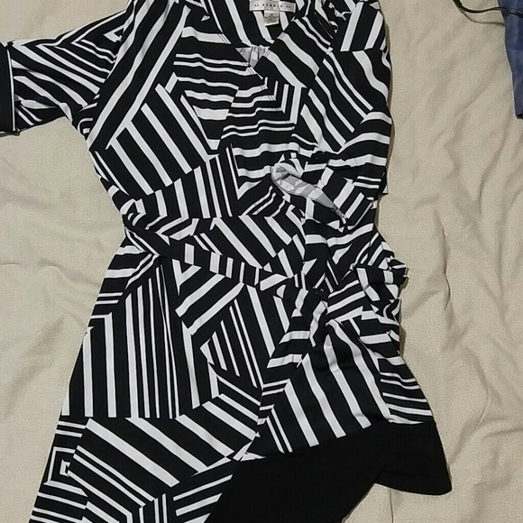 Classic Black and White Dress!