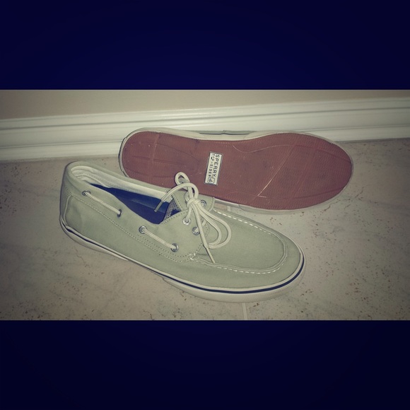 Mens Sperrys boat shoes. Size 12