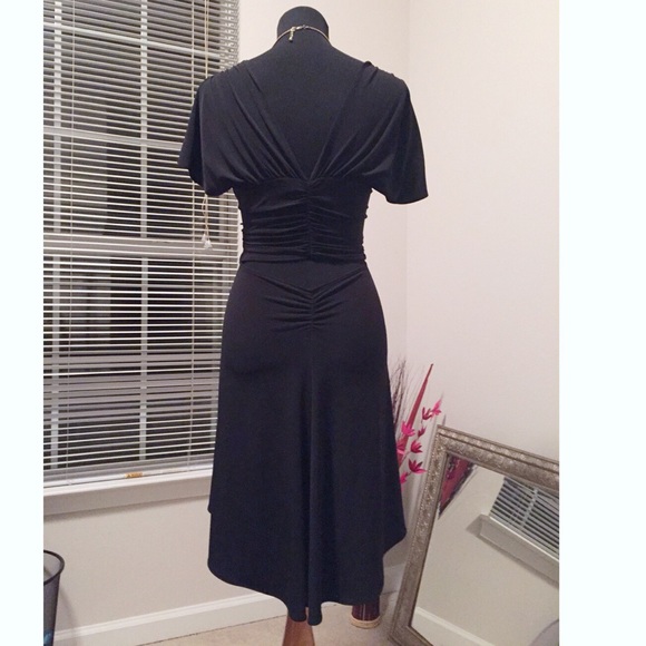 🎈Beautiful Cut-Out LBD - Picture 4 of 4