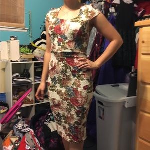 Rose pattern fitted dress