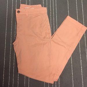 GAP Coral straight legged khakis