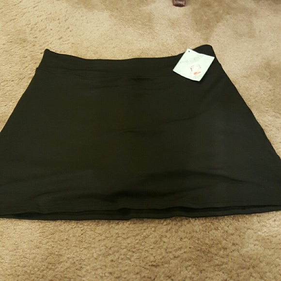 NWT skirt/shorts
