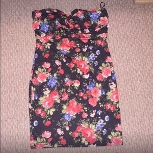 Forever 22 Floral Tube Mini