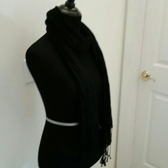 Black linen like scarf