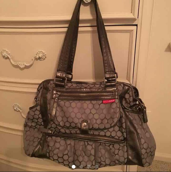 🚫SOLD🚫 Skip hop pewter dot diaper bag