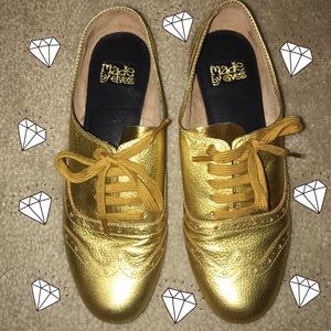 gold leather wingtip oxfords