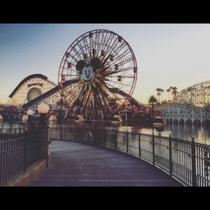 Meet your Posher, Chloe