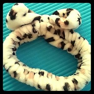 Fuzzy headband Free with any purchase