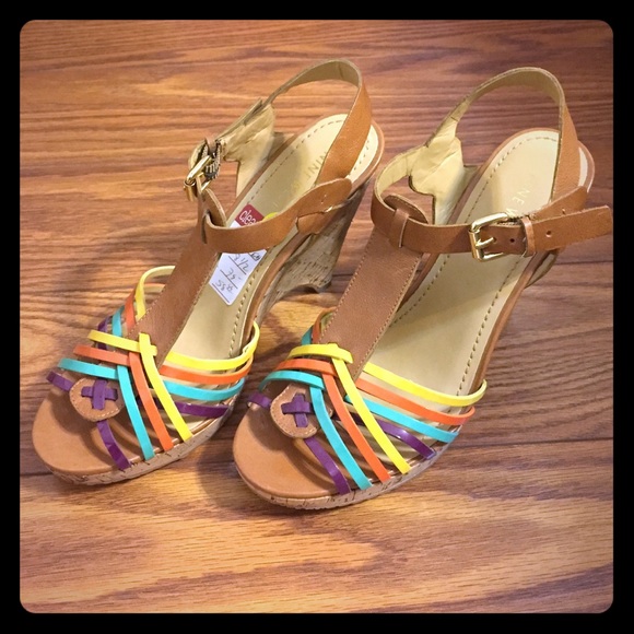 New Nine West Thatch Open Toe Wedge Sandal (8.5)