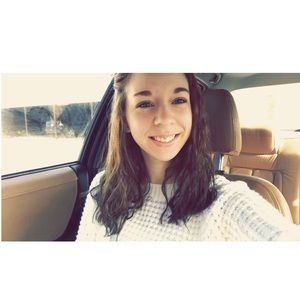 Meet your Posher, Amanda