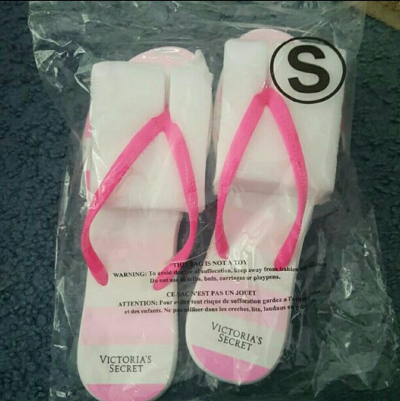 Victoria Secret flip flop sandals