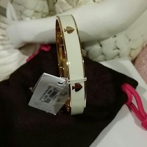Authentic kate spade Bracelet New with tag & Box